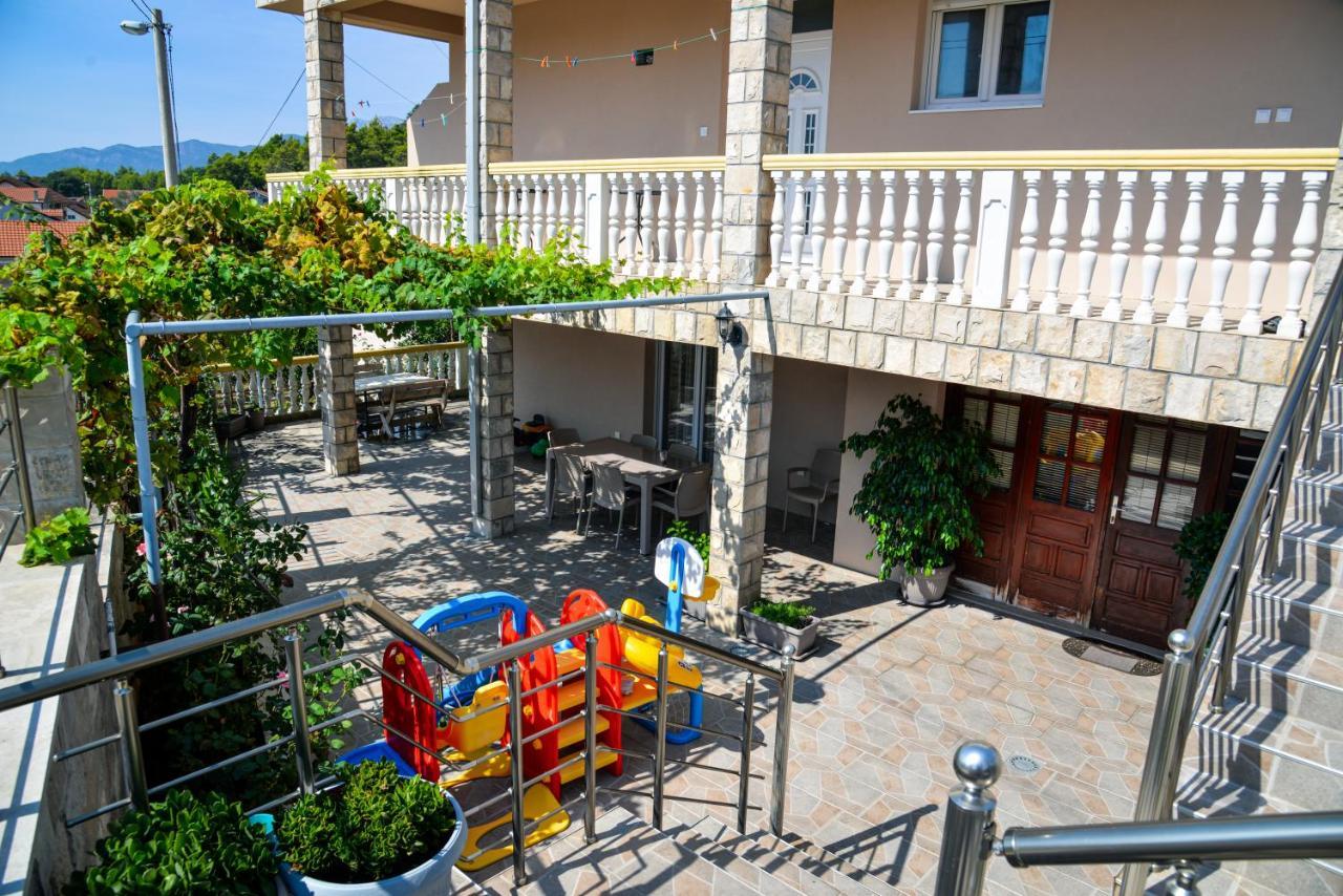 Guest House Ivana Τίβατ Εξωτερικό φωτογραφία