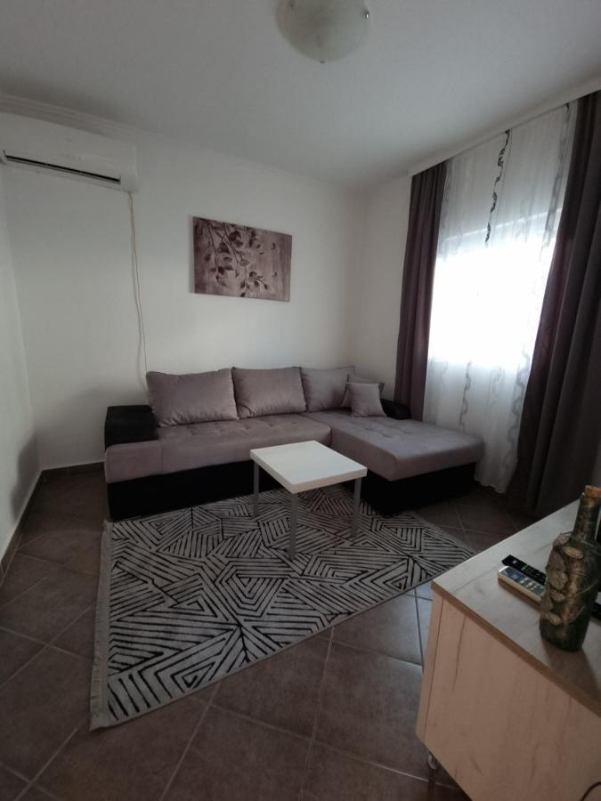 Guest House Ivana Τίβατ Εξωτερικό φωτογραφία