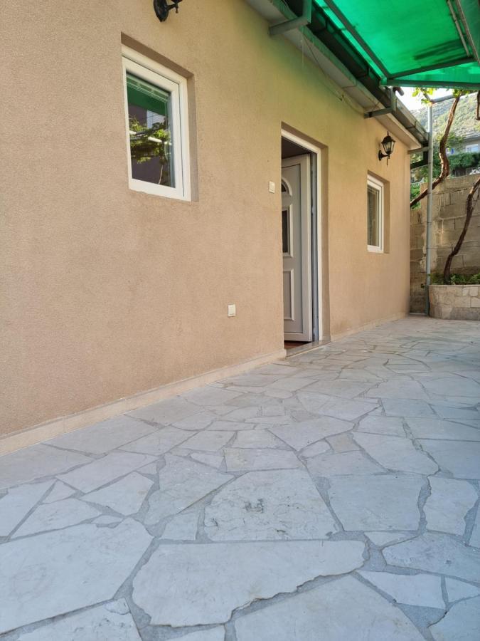 Guest House Ivana Τίβατ Εξωτερικό φωτογραφία