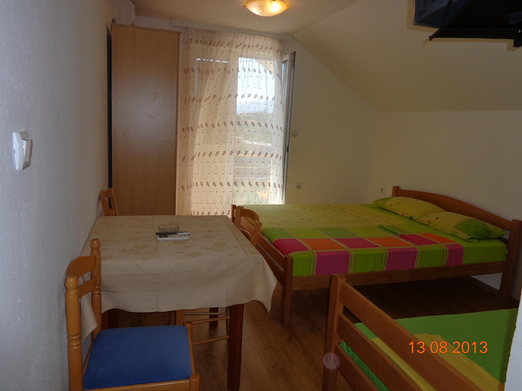 Guest House Ivana Τίβατ Εξωτερικό φωτογραφία