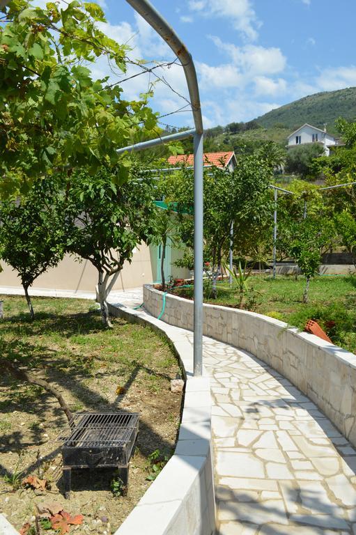 Guest House Ivana Τίβατ Εξωτερικό φωτογραφία