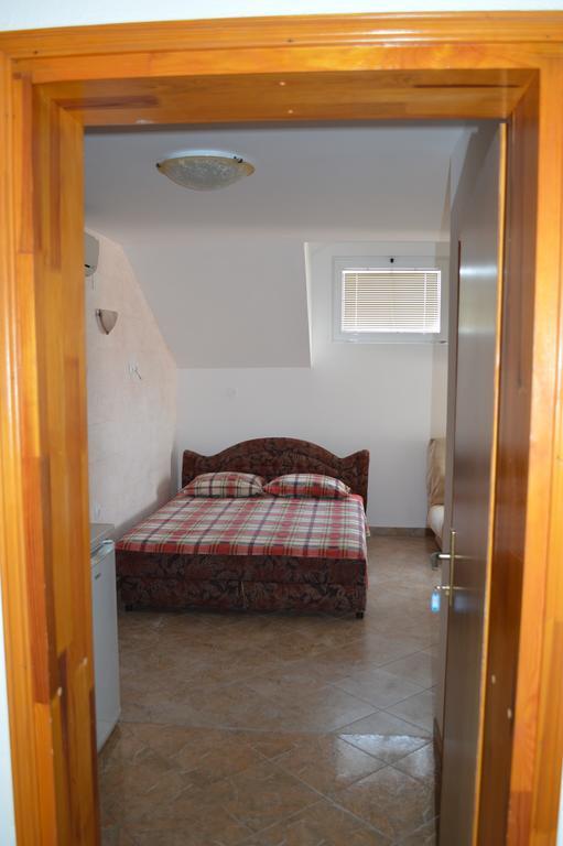 Guest House Ivana Τίβατ Εξωτερικό φωτογραφία