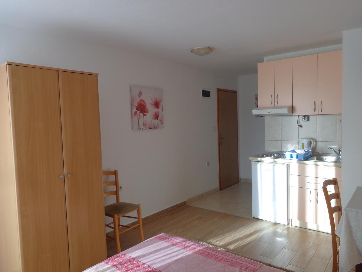Guest House Ivana Τίβατ Εξωτερικό φωτογραφία